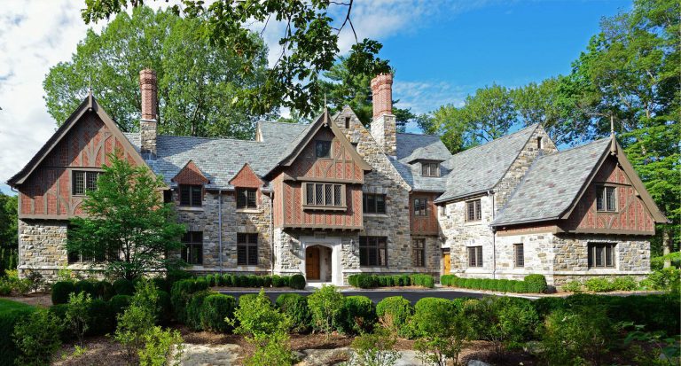 Vanderhorn Architects | Mid-Country Tudor